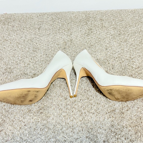 Liliana White Heels with Pointed Toe - Picture 6 of 9